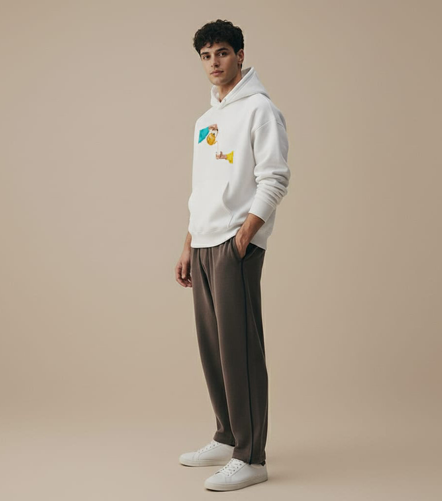 Sleak classic white oversized fit